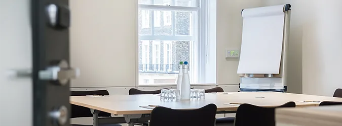 https://quietcompany.co.uk/wp-content/uploads/2021/01/FH-portfolio.webp