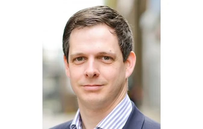 https://quietcompany.co.uk/wp-content/uploads/2021/01/Joe-Warren-bio.webp